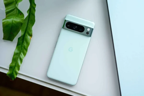 Google Pixel 8 Mint 1